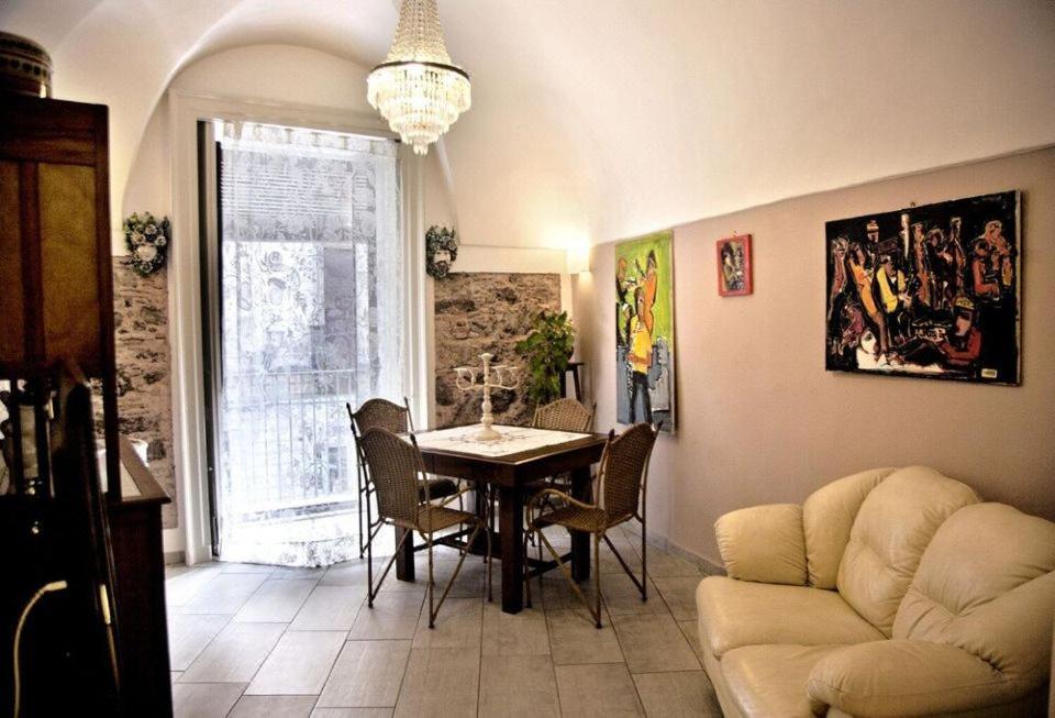 Sunshine House Panzió Catania Kültér fotó